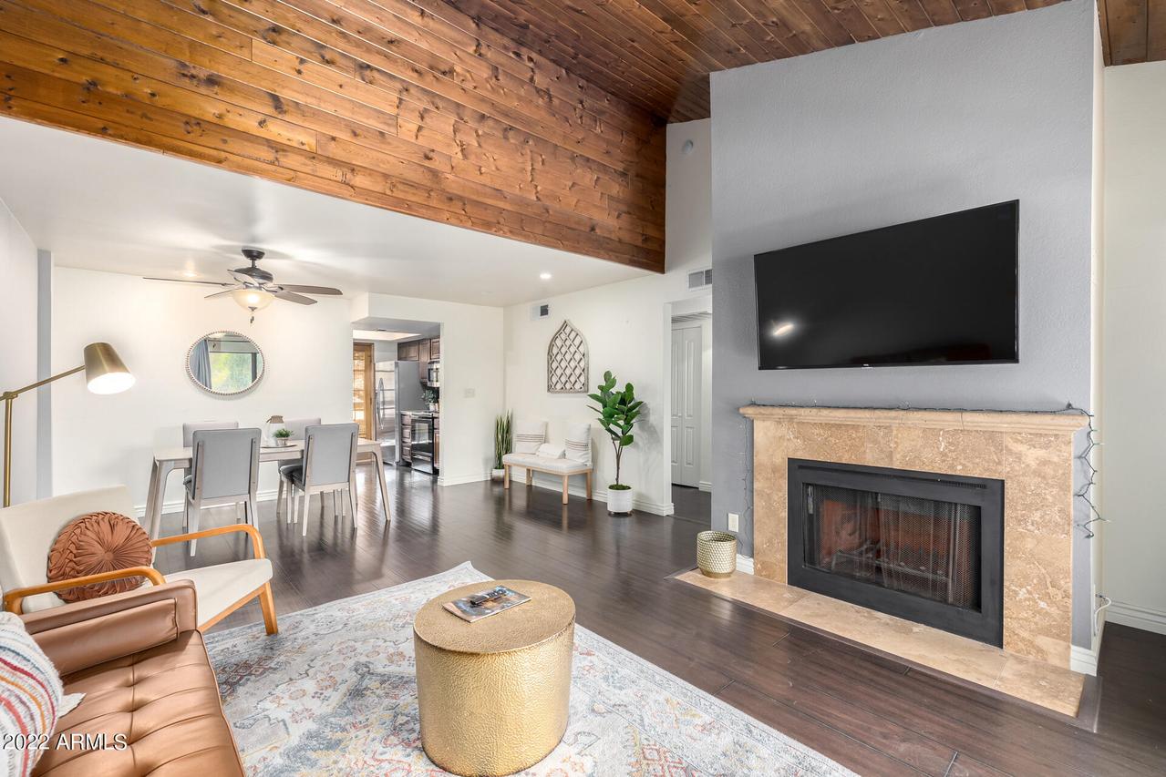5998 N 78th St. #210, Scottsdale, AZ 85250