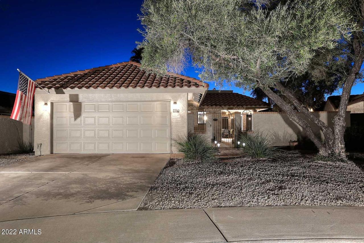 4123 E Sandia St., Phoenix, AZ 85044