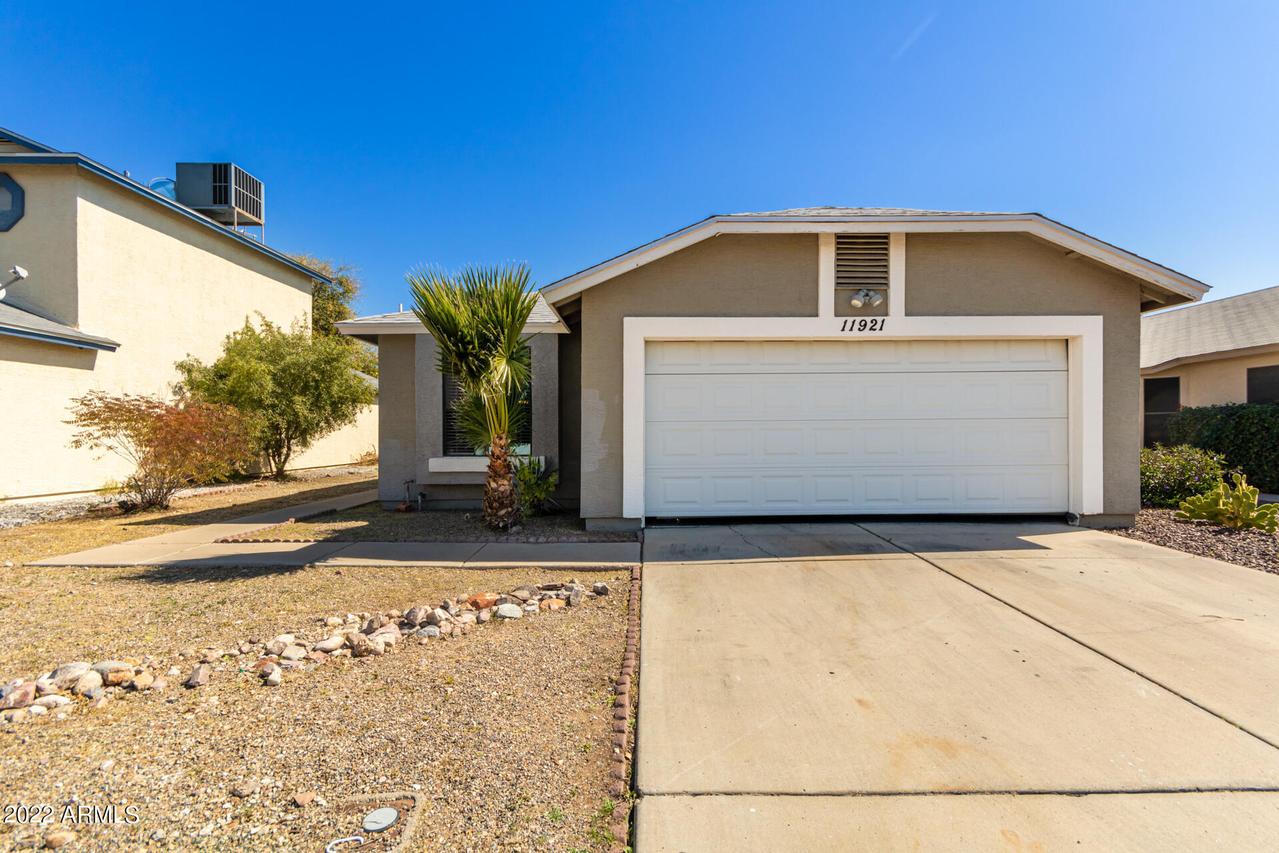 11921 N 76th Ln., Peoria, AZ 85345