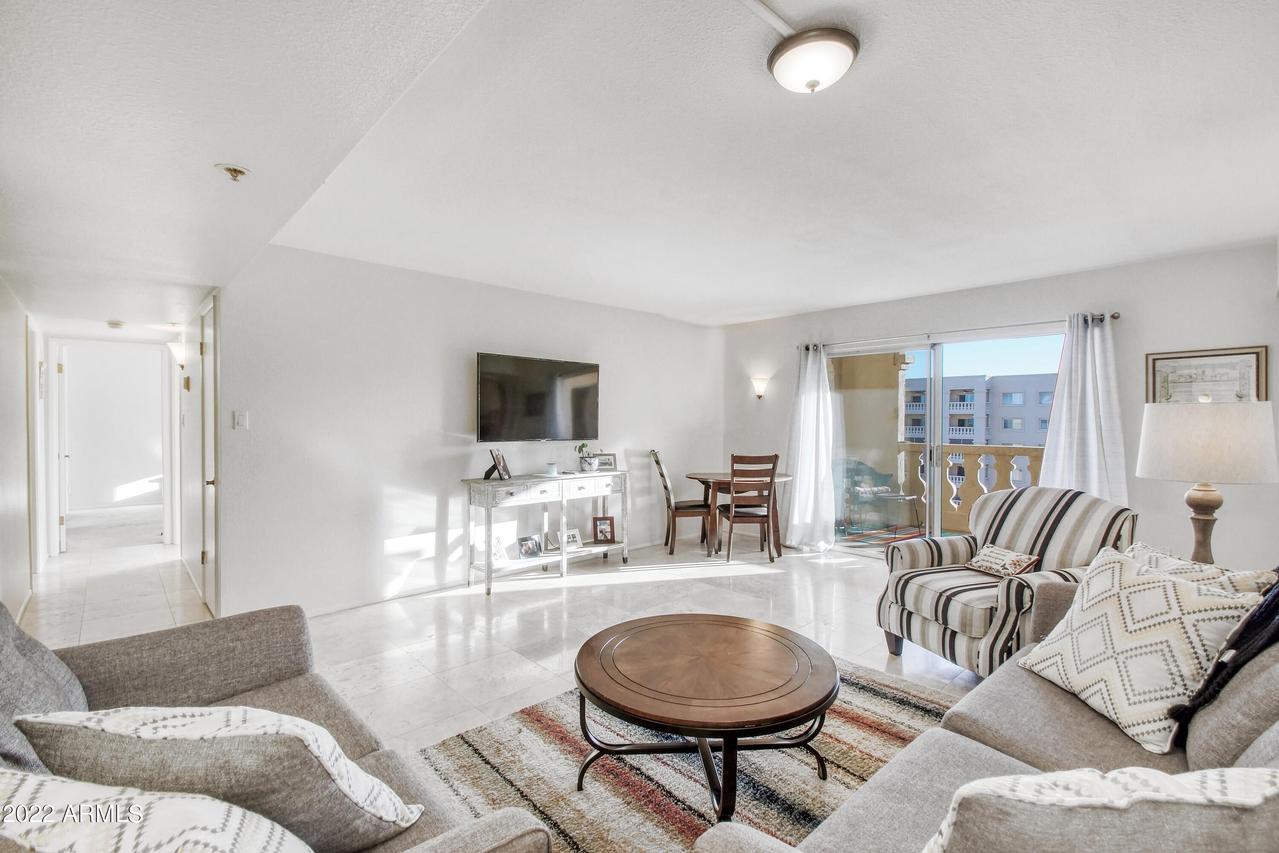 7970 E Camelback Rd. #611, Scottsdale, AZ 85251