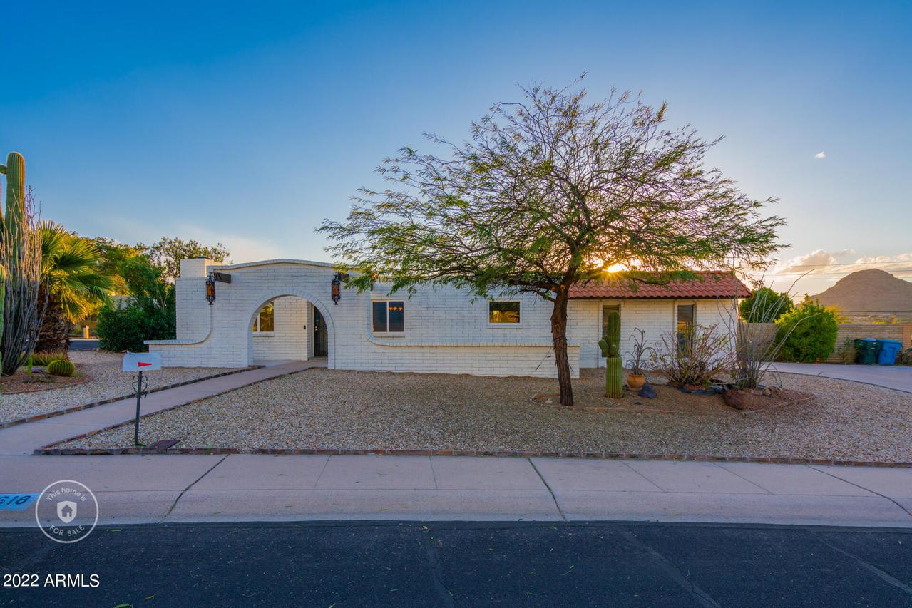 14618 N 24th Pl., Phoenix, AZ 85032