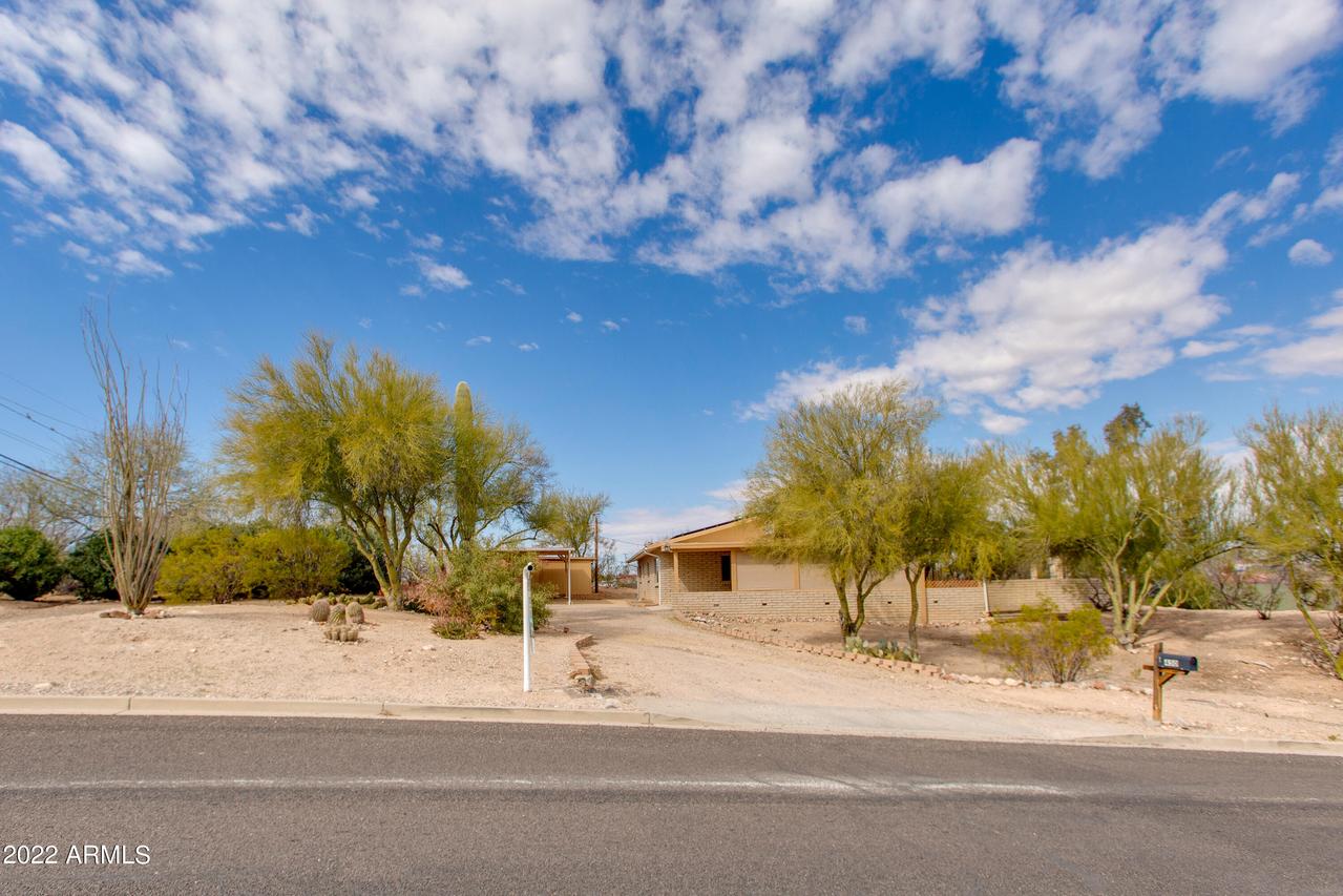 450 N Los Altos Dr., Wickenburg, AZ 85390