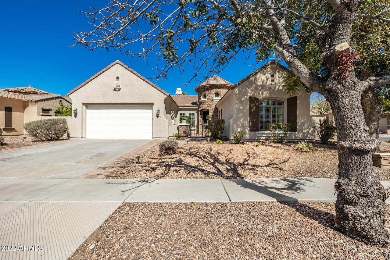 4314 E Blue Sage Ct., Gilbert, AZ 85297