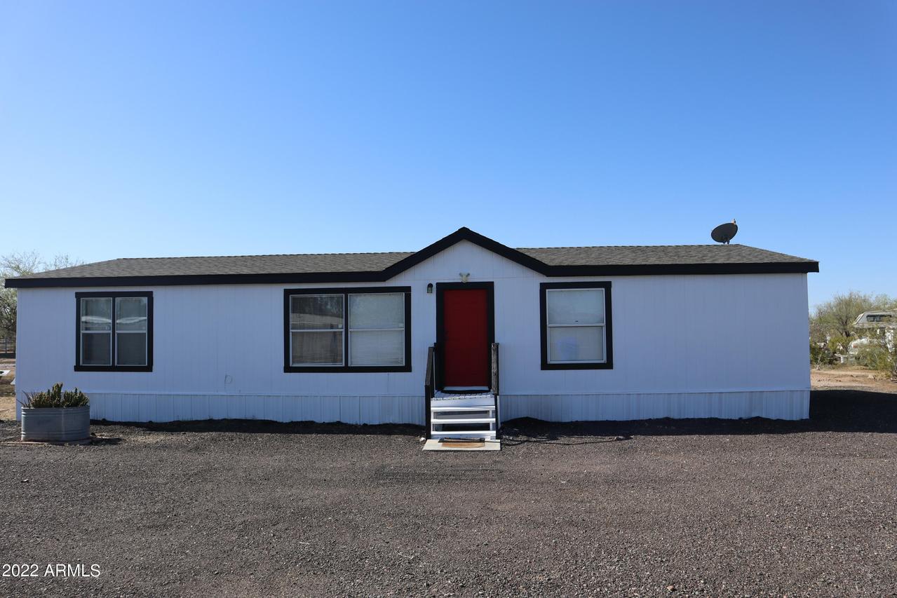 5001 E Triple Crown Dr., San Tan Valley, AZ 85140