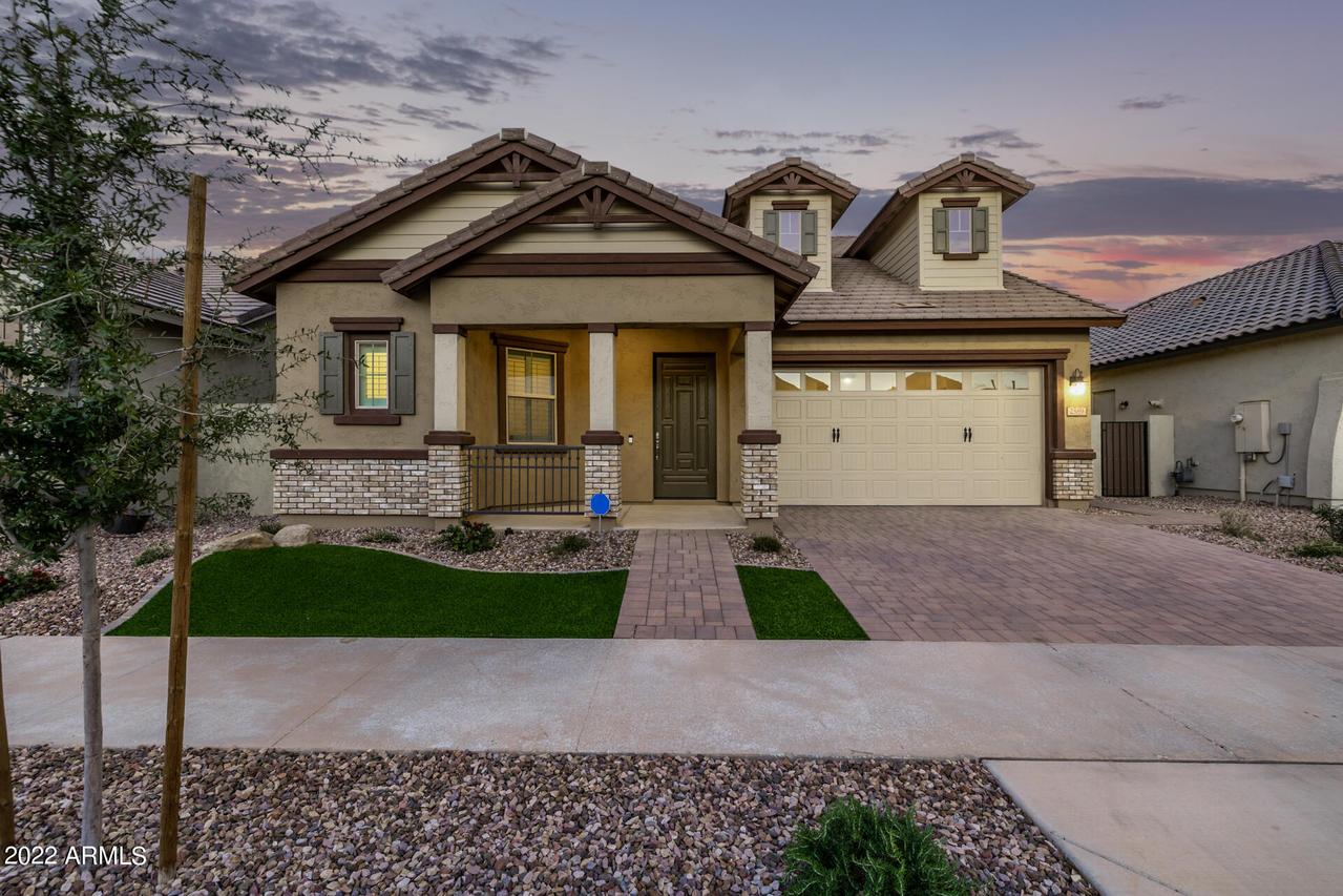 2589 S Quaintance St., Gilbert, AZ 85295
