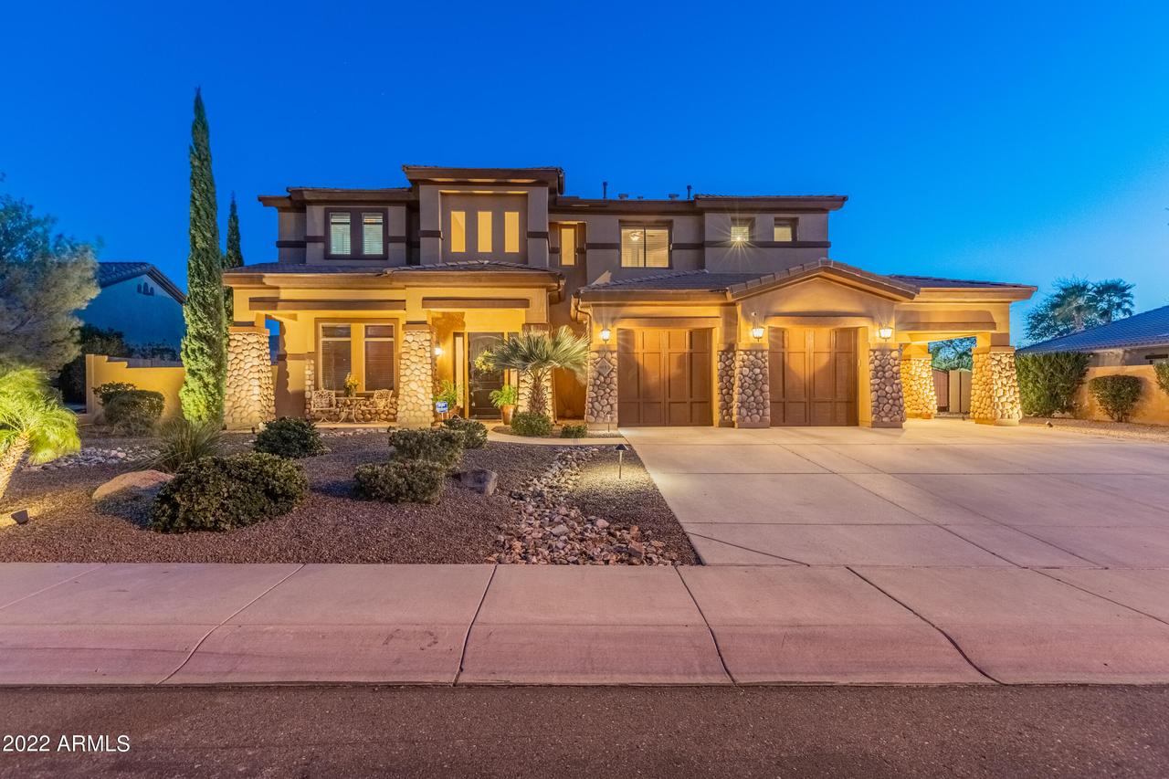 9153 W Andrea Dr., Peoria, AZ 85383