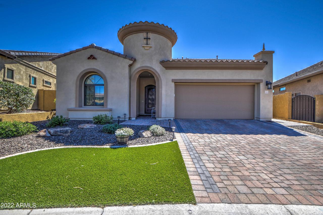9143 E Kramer St., Mesa, AZ 85207
