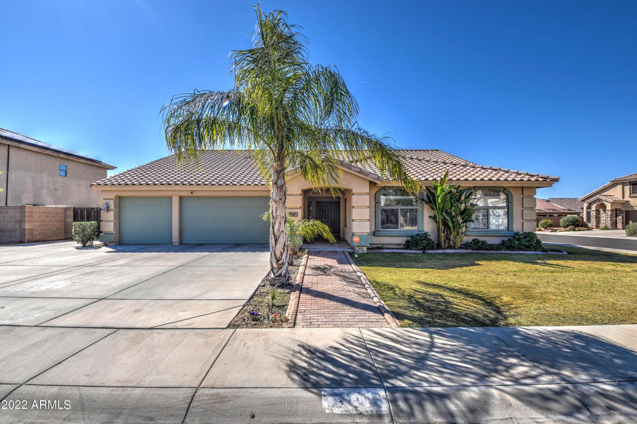 5009 W Gwen St., Laveen, AZ 85339