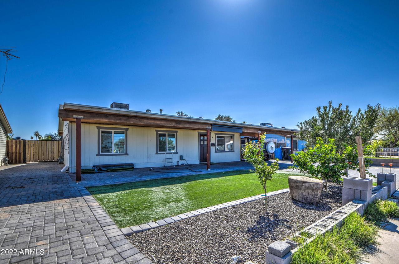 1861 N 63rd Ave., Phoenix, AZ 85035