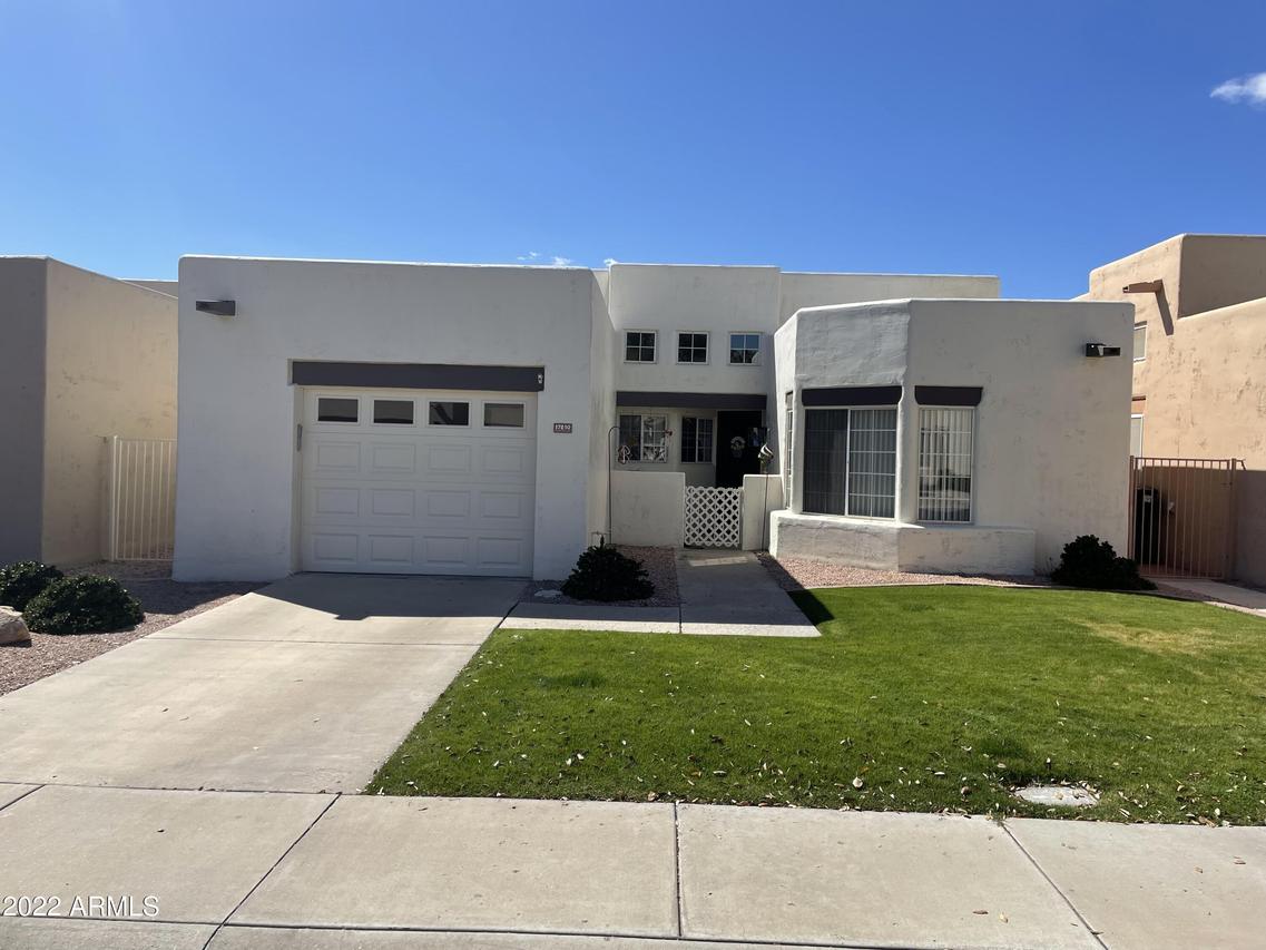 17210 N Zuni Tr., Surprise, AZ 85374