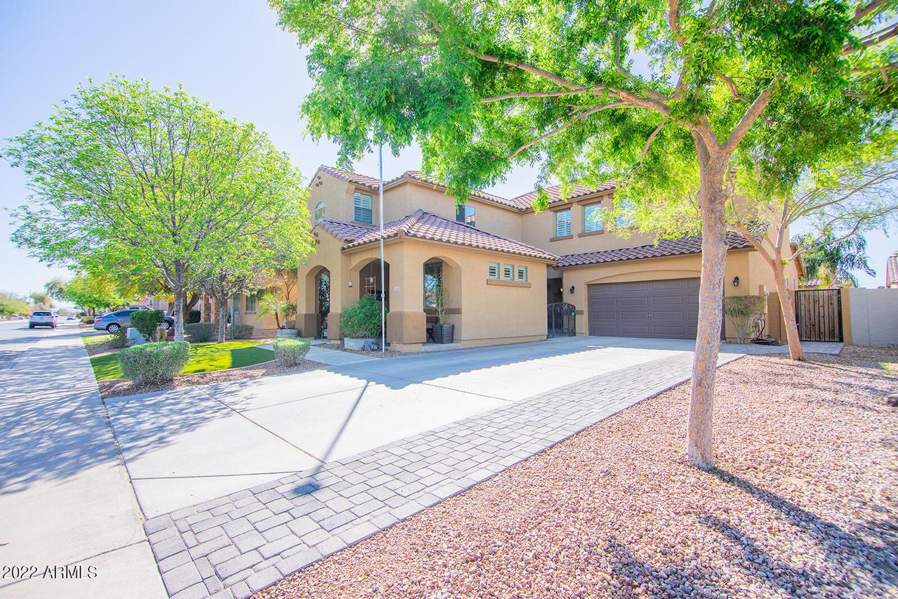 21413 E Lords Way, Queen Creek, AZ 85142