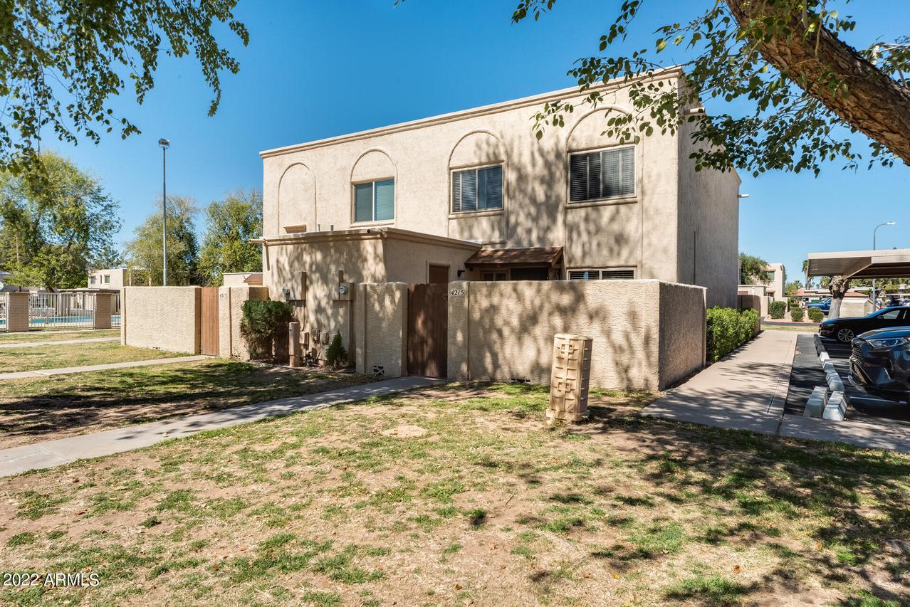 4215 N 81st St., Scottsdale, AZ 85251