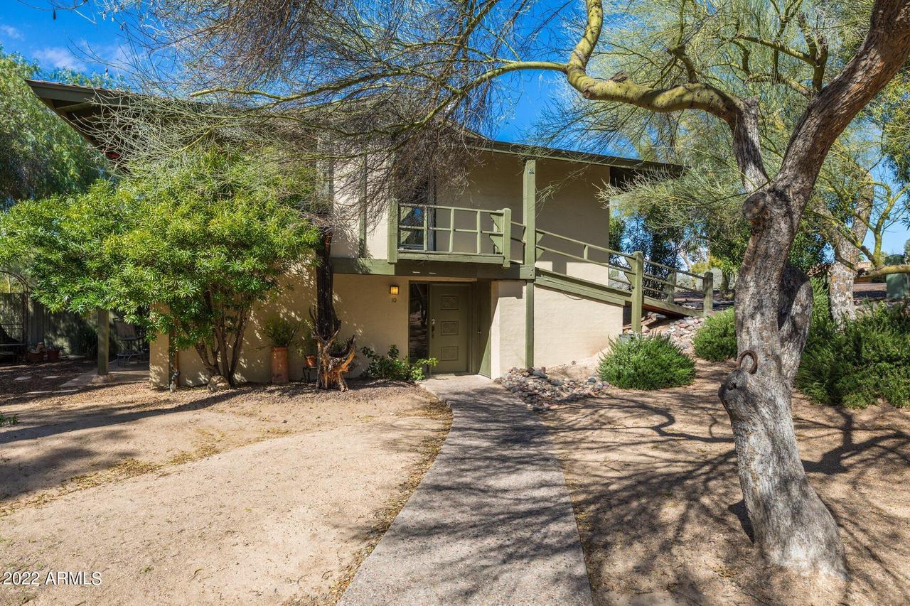 37616 N Tranquil Tr. #10, Carefree, AZ 85377