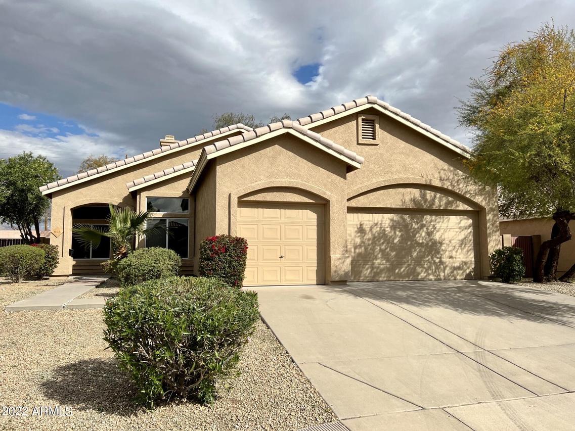 817 S Del Rancho St., Mesa, AZ 85208