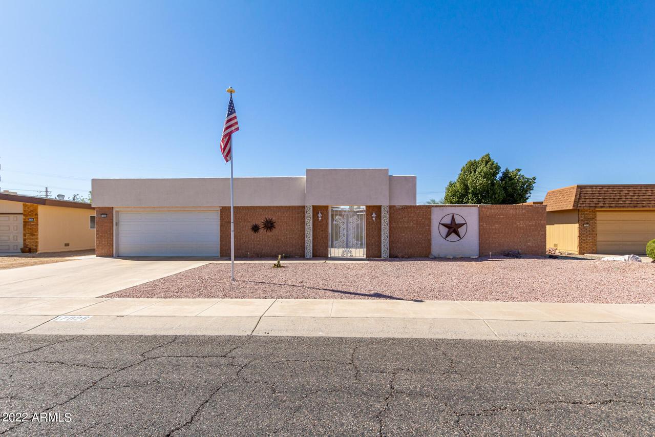 17026 N Joshua Tree Ct., Sun City, AZ 85373