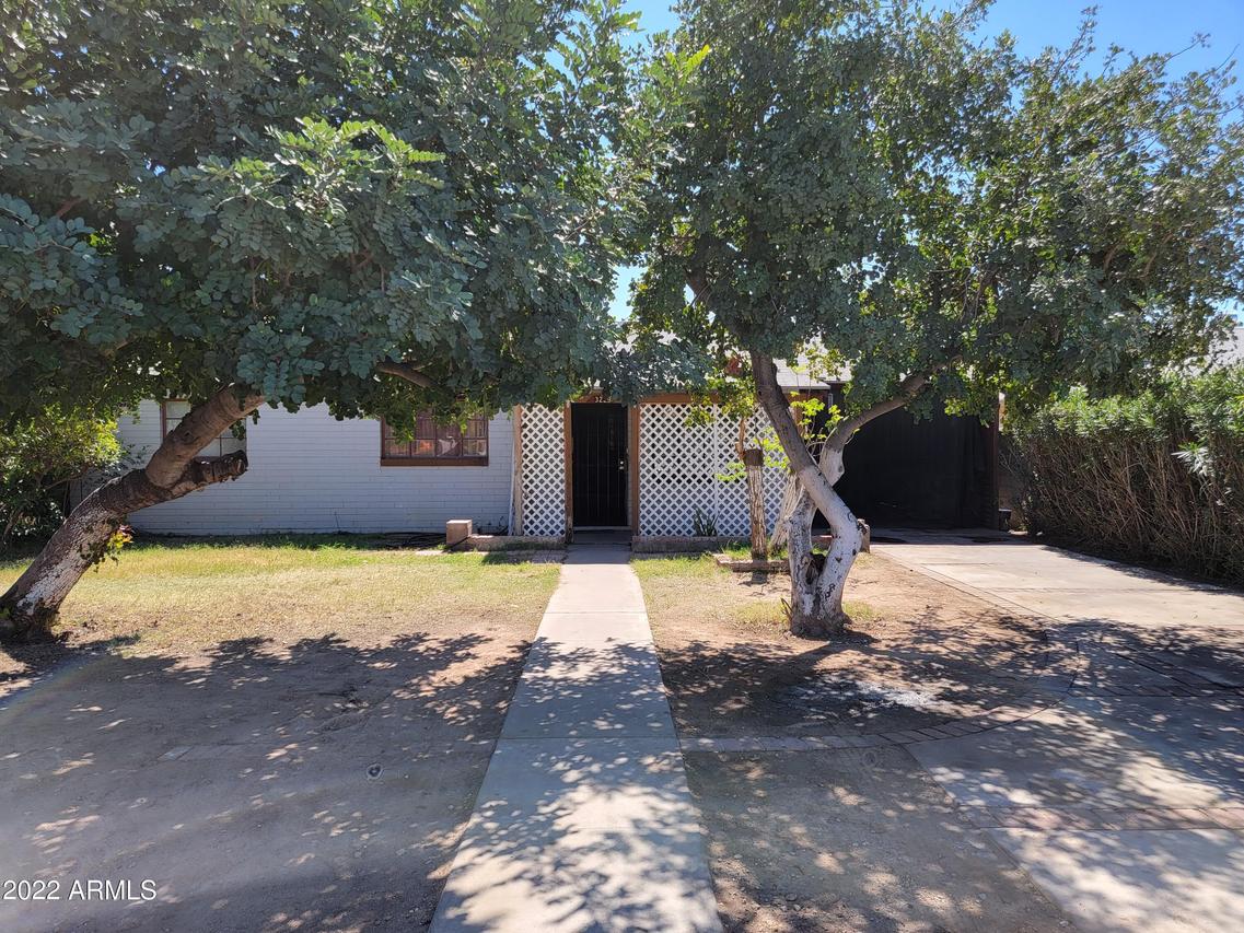 3229 E Willetta St., Phoenix, AZ 85008