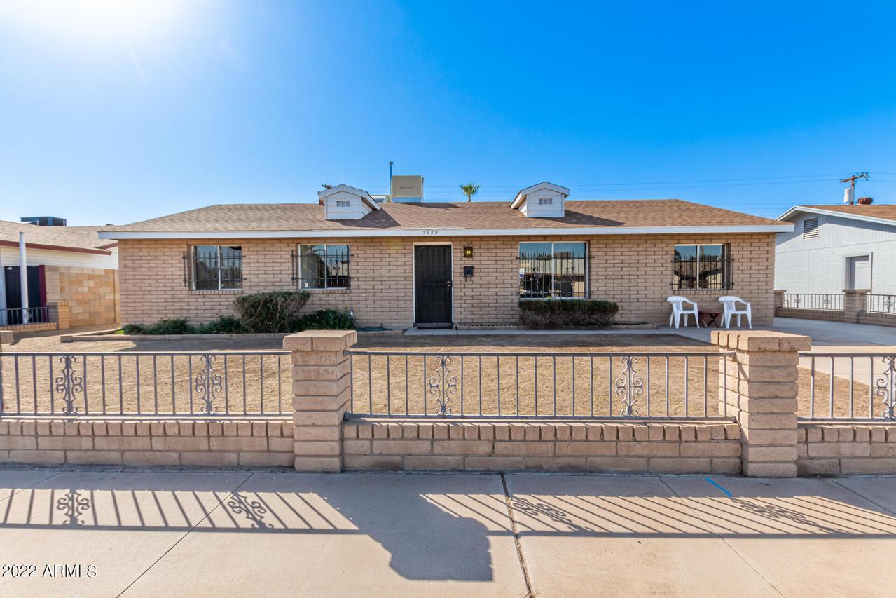5939 W Cheery Lynn Dr., Phoenix, AZ 85033