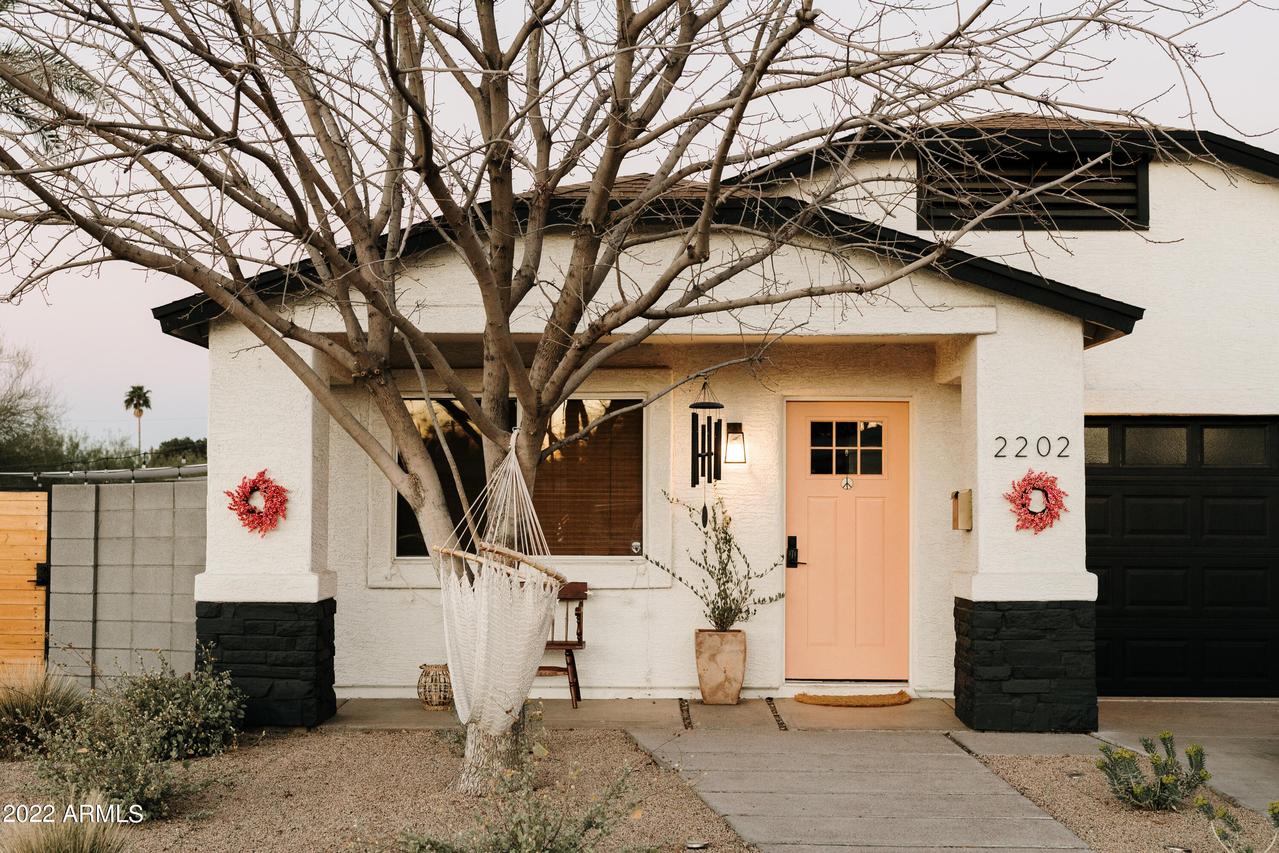 2202 N Evergreen St., Phoenix, AZ 85006
