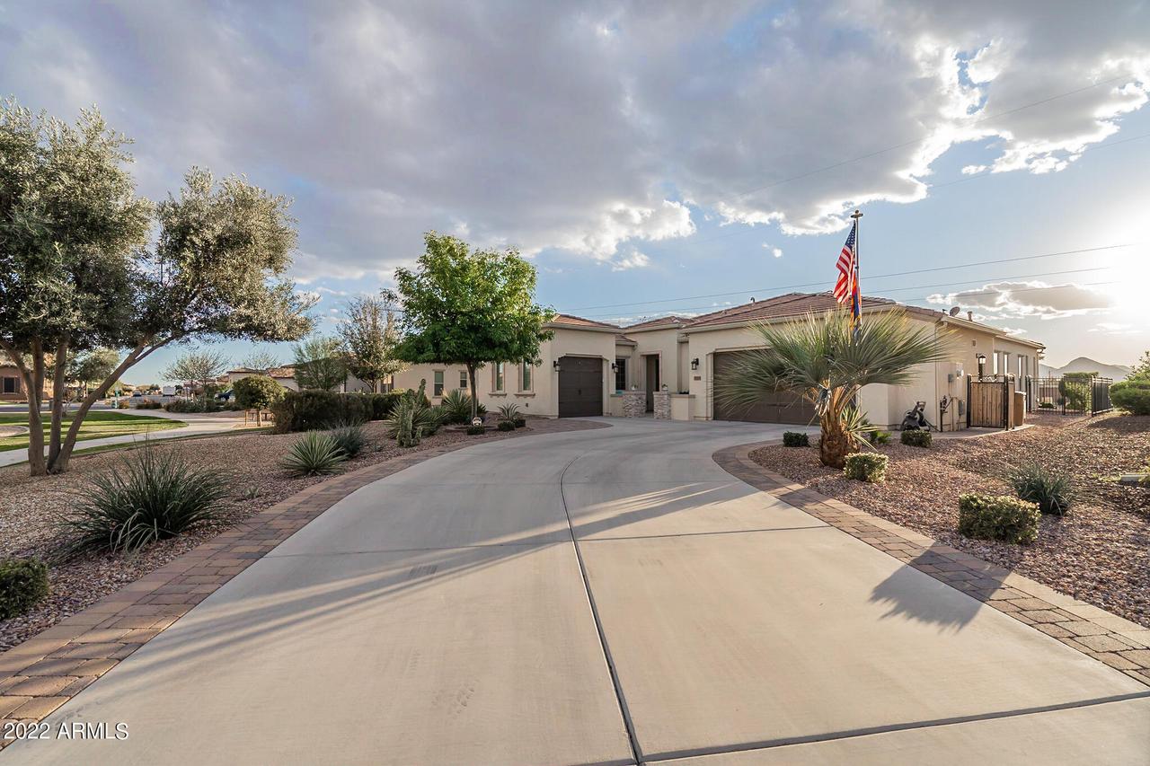 35688 N Pomelo Tr., San Tan Valley, AZ 85140