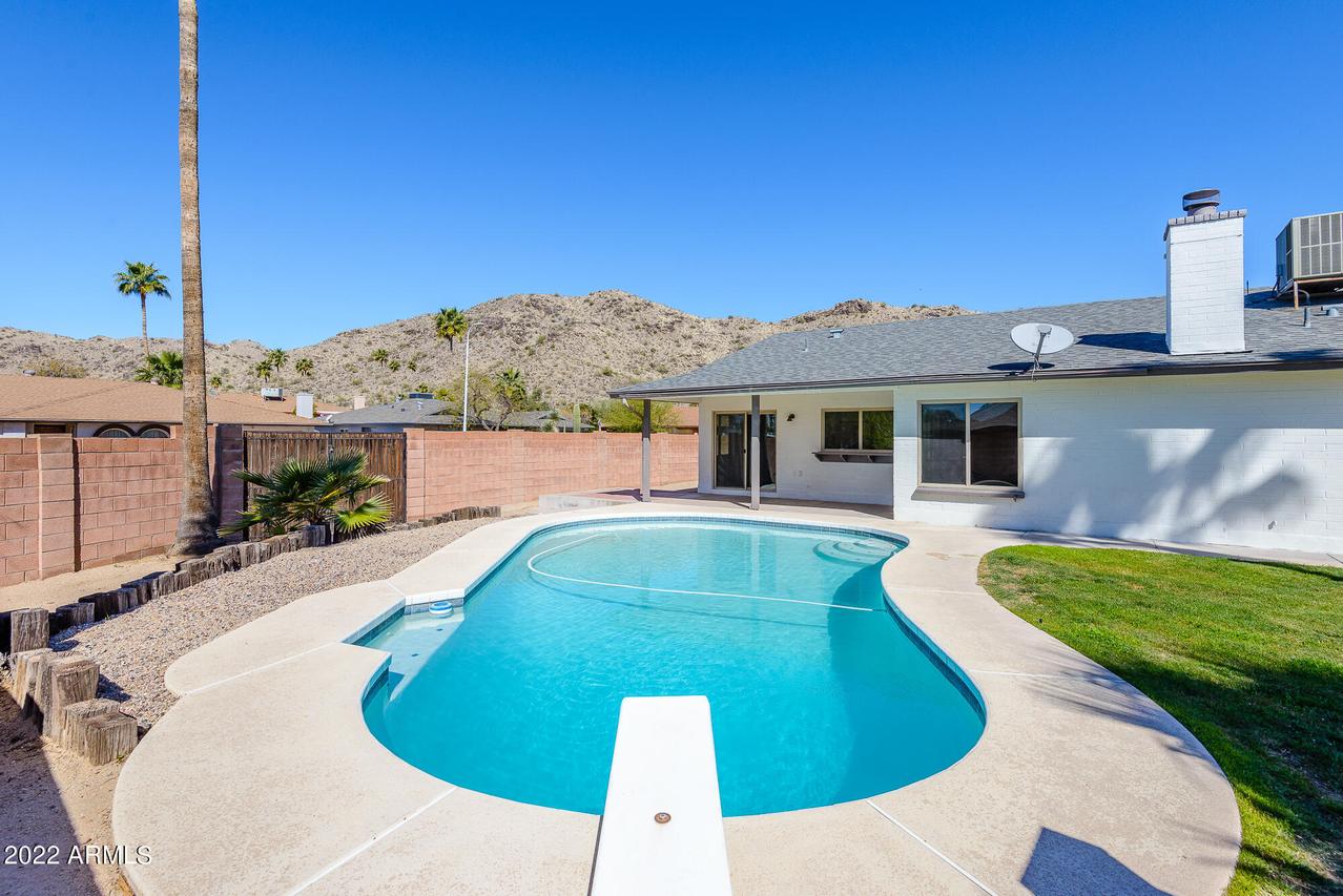 4389 E Olney Dr., Phoenix, AZ 85044