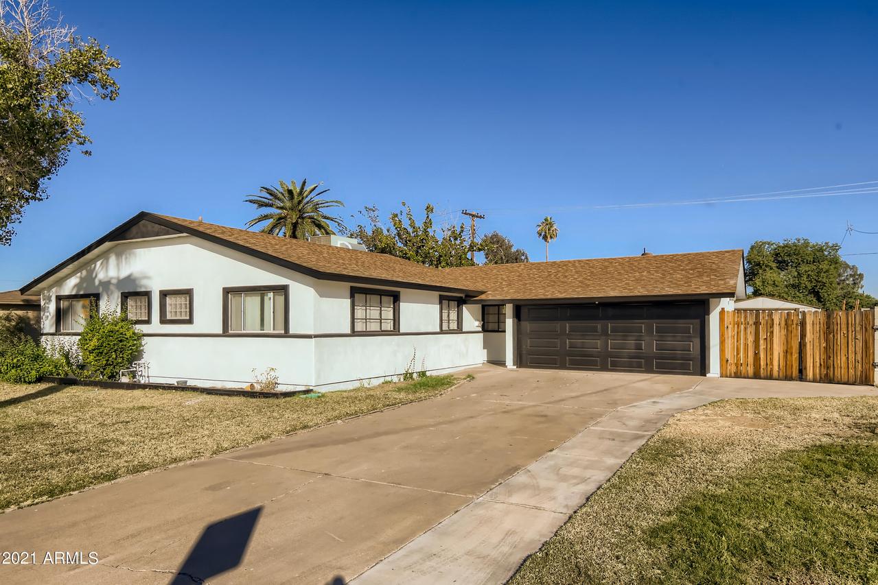 2102 W Berridge Ln., Phoenix, AZ 85015