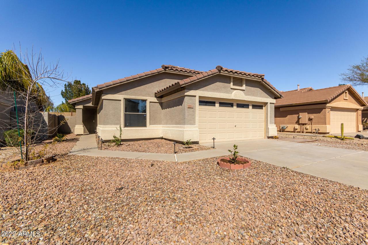 10238 E Knowles Ave., Mesa, AZ 85209