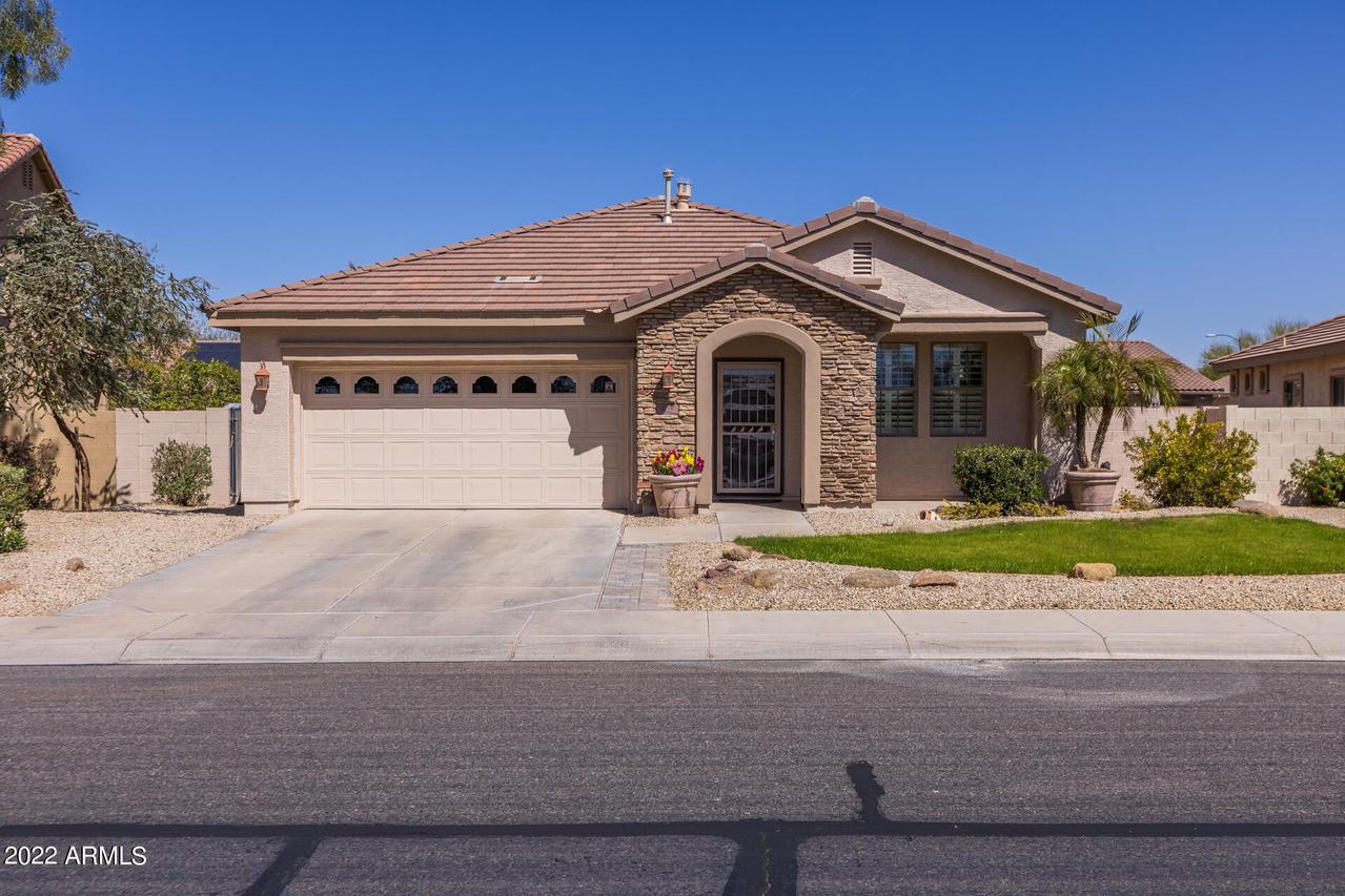 258 S San Marino Loop, Casa Grande, AZ 85194