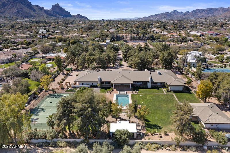 6215 N Casa Blanca Dr., Paradise Valley, AZ 85253