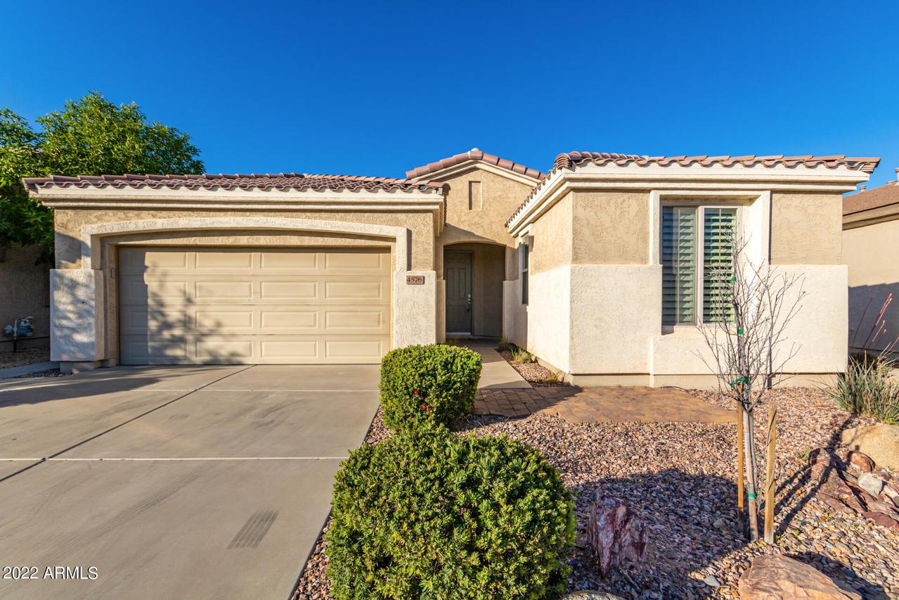 4576 E Rakestraw Ln., Gilbert, AZ 85298
