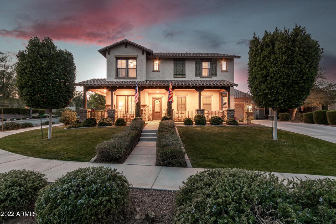 3688 N Acacia Crossing, Buckeye, AZ 85396