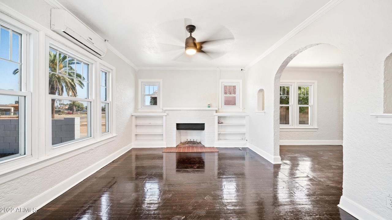 2315 W Washington St., Phoenix, AZ 85009