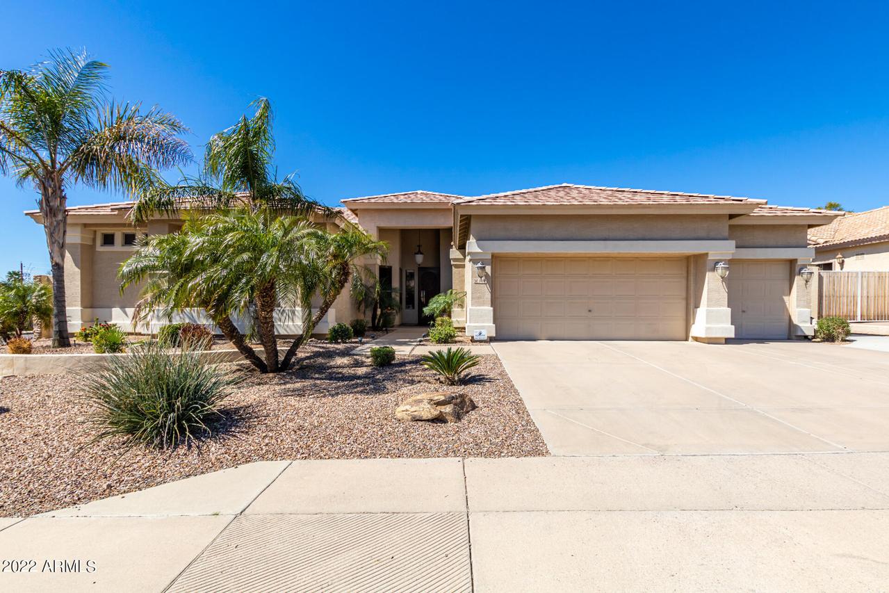 1404 N Bernard Cir., Mesa, AZ 85207