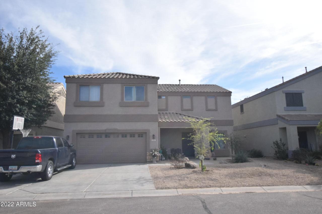 1711 E Megan Dr., San Tan Valley, AZ 85140