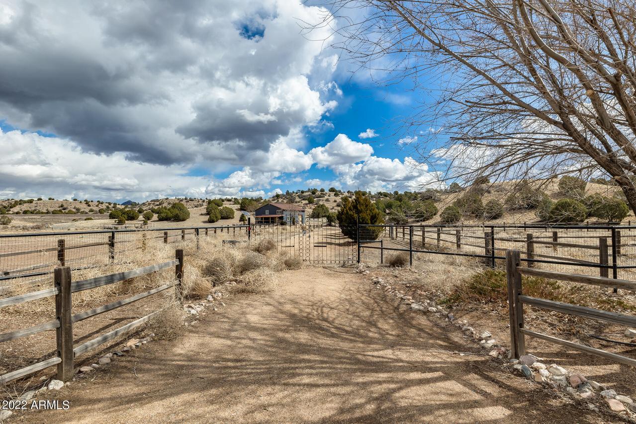 18125 N Lower Territory Rd., Prescott, AZ 86305