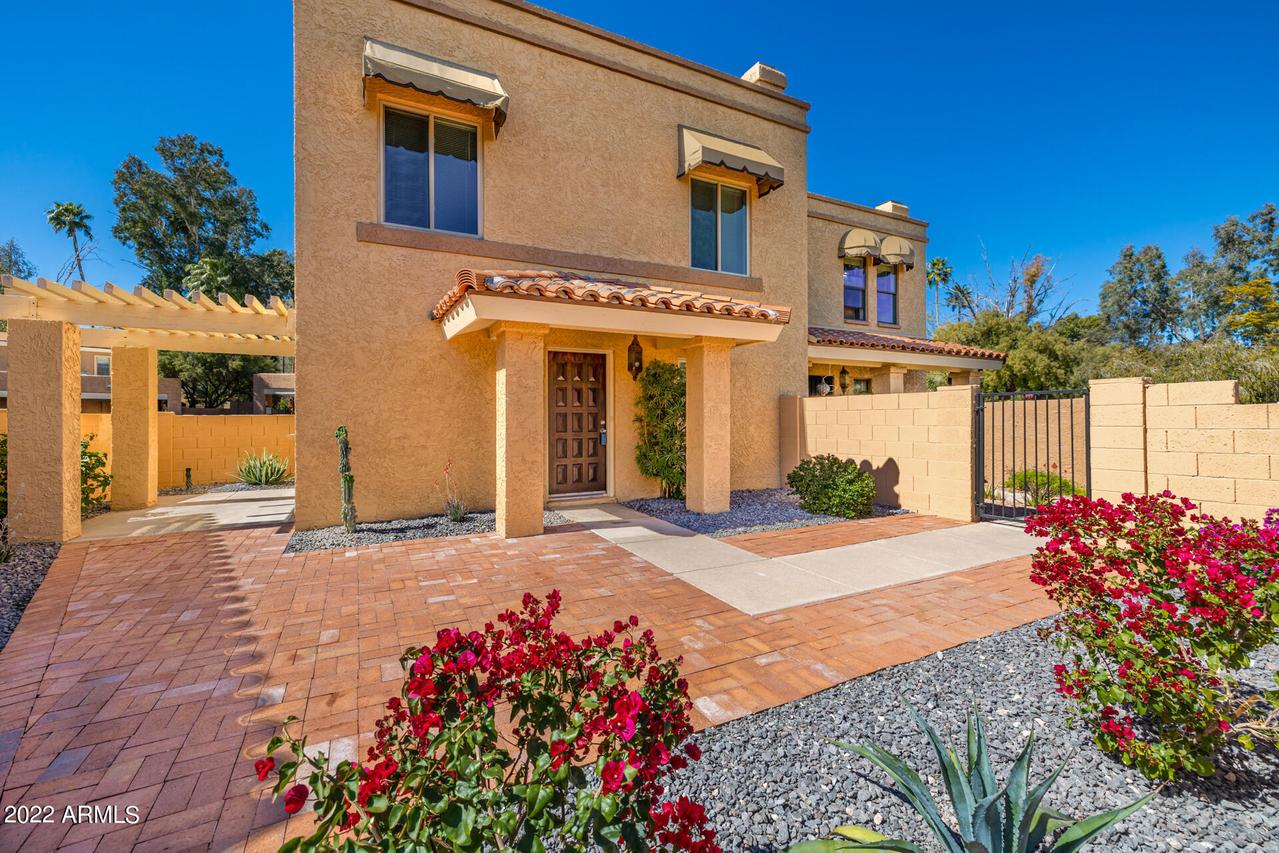 740 E North Ln. #3, Phoenix, AZ 85020