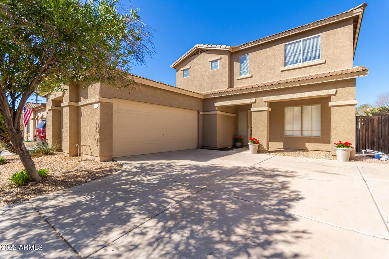 2054 N Illinois St., Chandler, AZ 85225