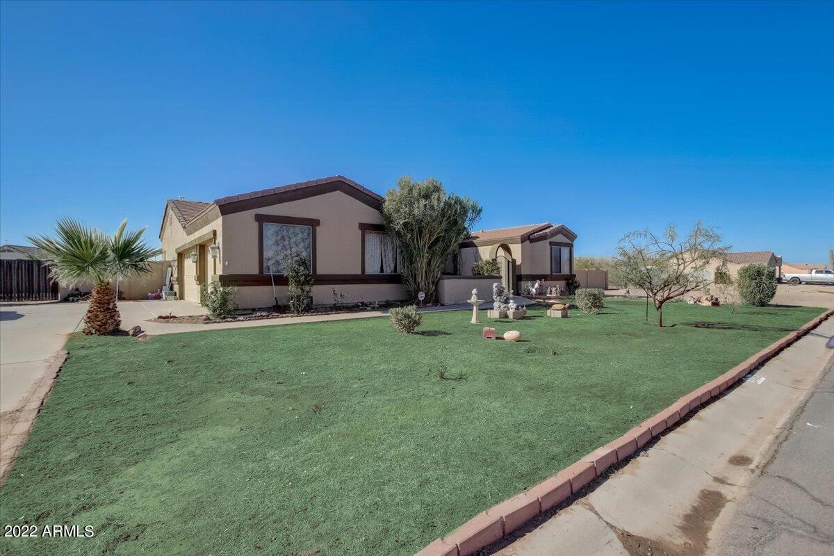 9465 W Kramer Ln., Arizona City, AZ 85123