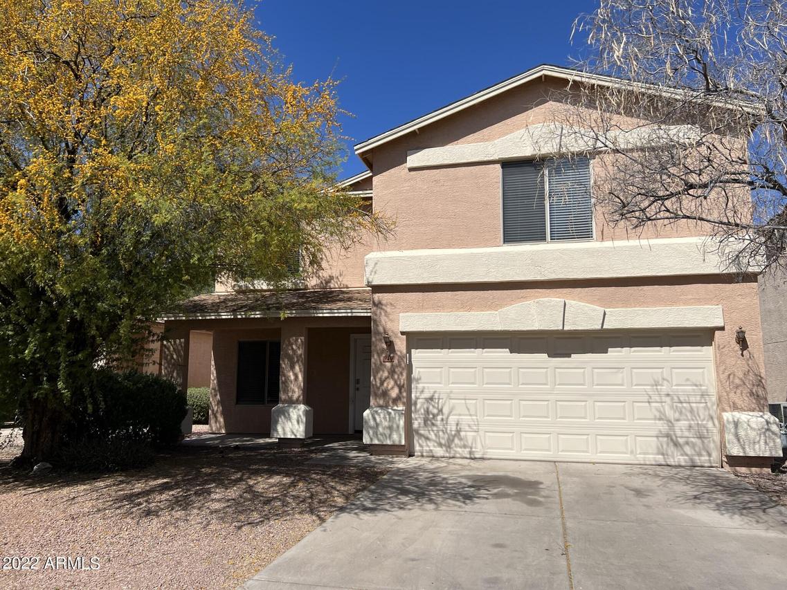 940 E Denim Tr., San Tan Valley, AZ 85143