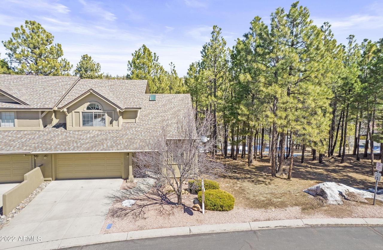 6112 E Mountain Oaks Dr., Flagstaff, AZ 86004