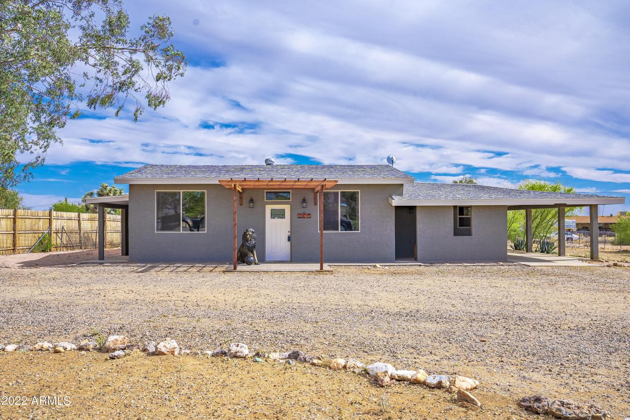 22645 W Henderson St., Congress, AZ 85332