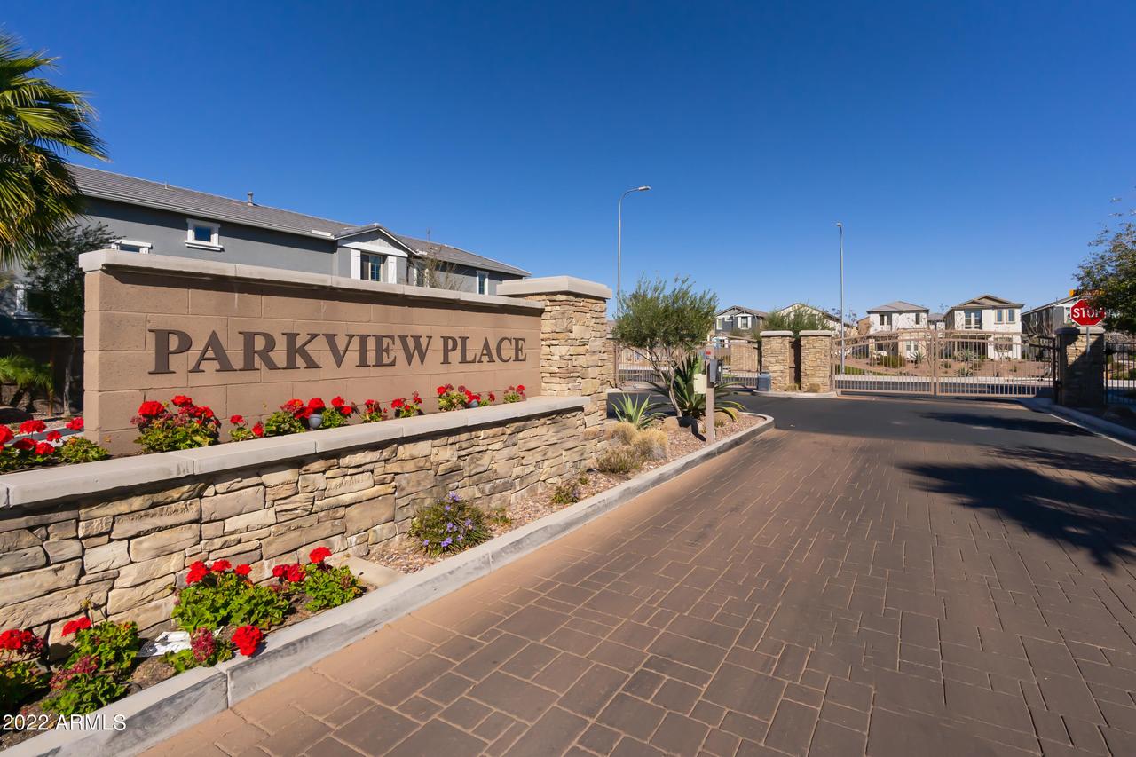 4594 S Emerson St., Chandler, AZ 85248