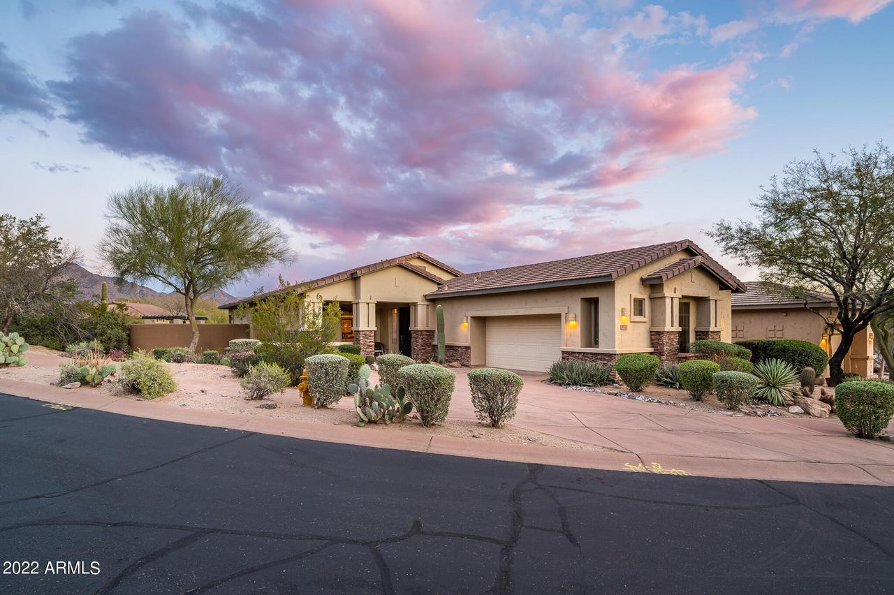 9113 E Mohawk Ln., Scottsdale, AZ 85255