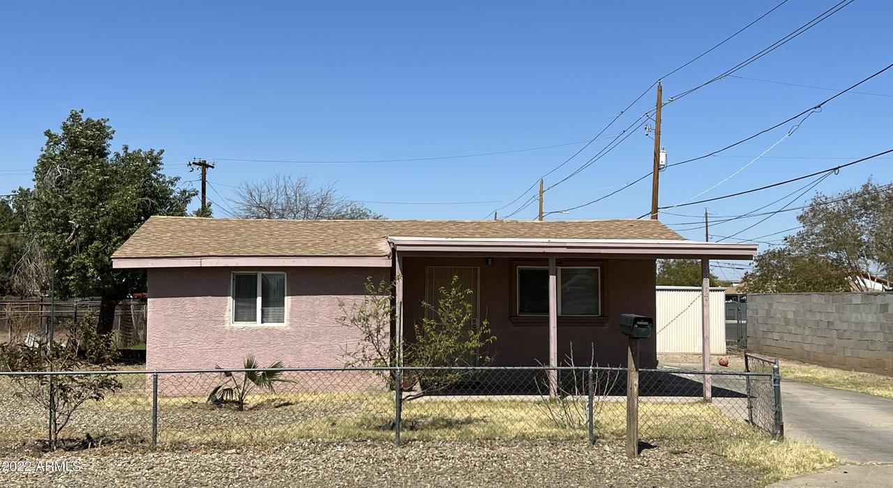 3202 W Holly St., Phoenix, AZ 85009
