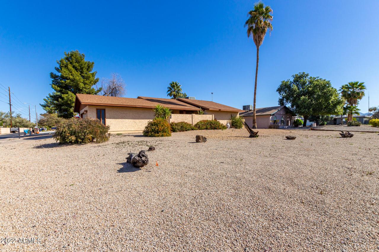 5602 E Thunderbird Rd., Scottsdale, AZ 85254