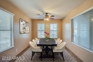 11031 W Loma Ln., Peoria, AZ 85345