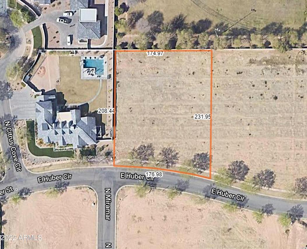 3410 E Huber Cir. #-, Mesa, AZ 85213