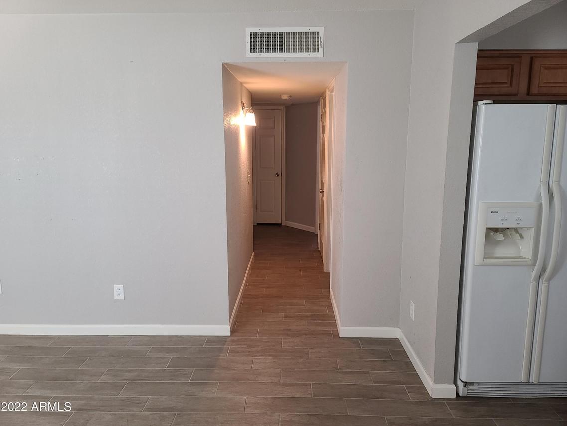 4008 E Saint Catherine Ave., Phoenix, AZ 85042