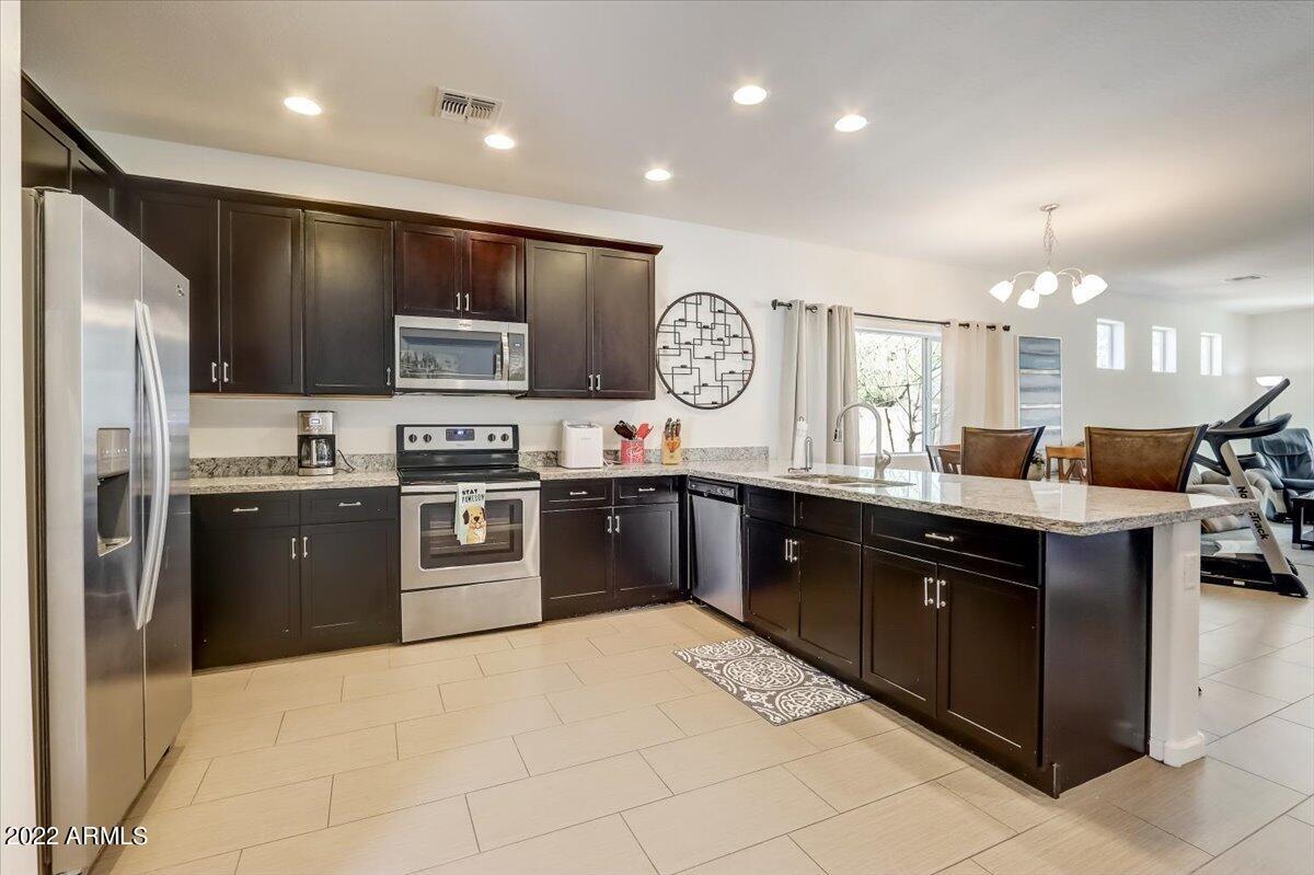 7231 S 17th Dr., Phoenix, AZ 85041