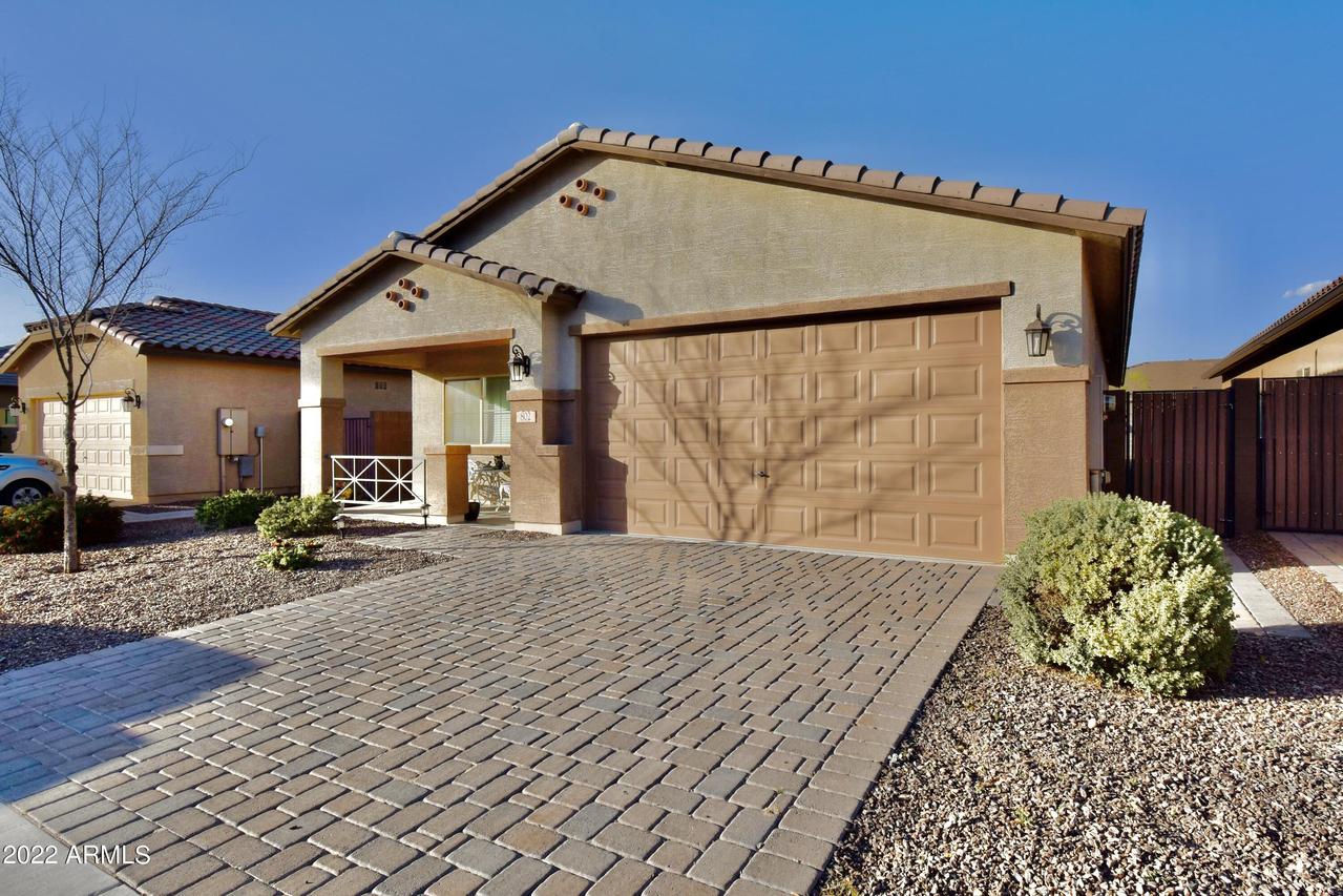802 W Witt Ave., San Tan Valley, AZ 85140