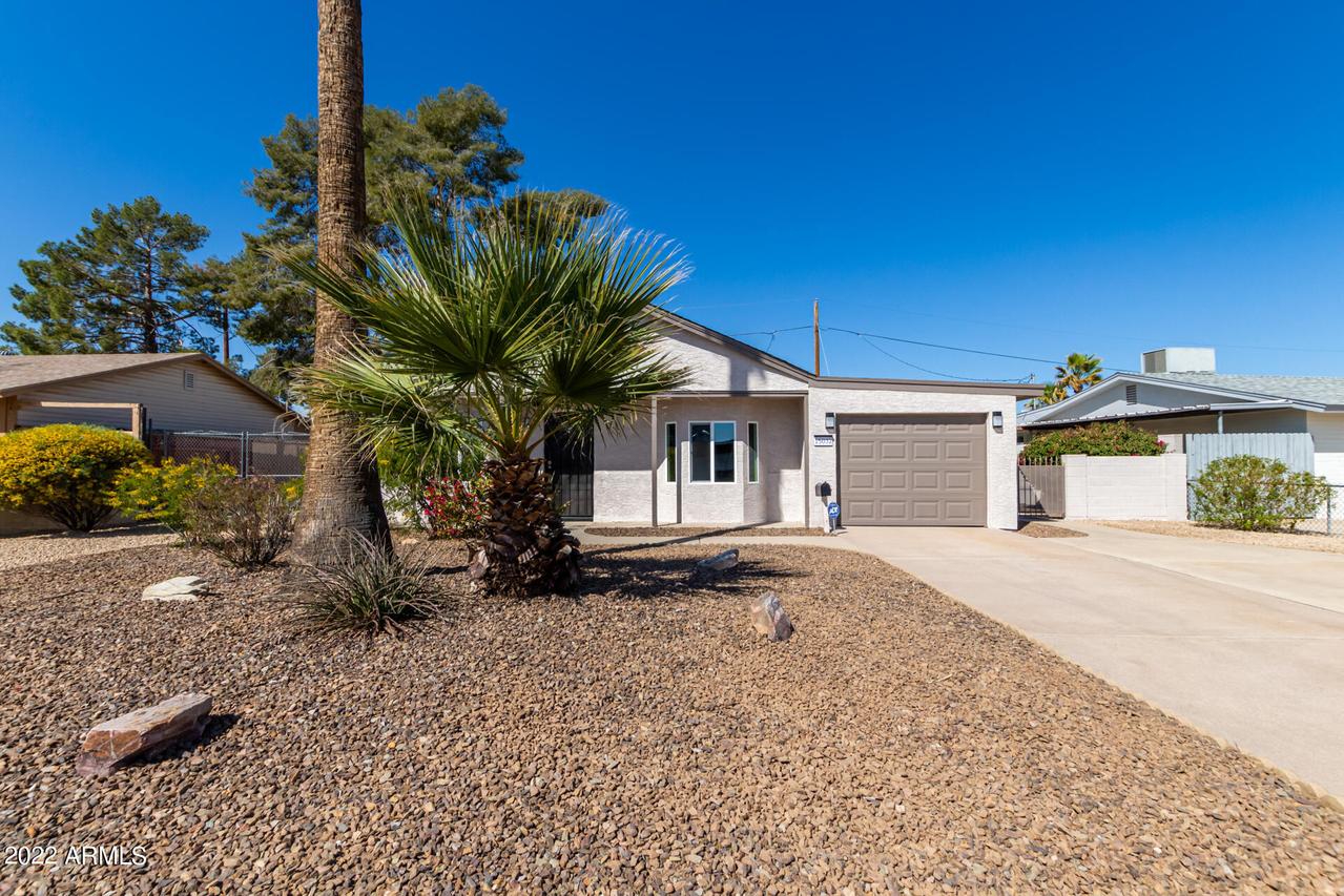15032 N 25th Pl., Phoenix, AZ 85032